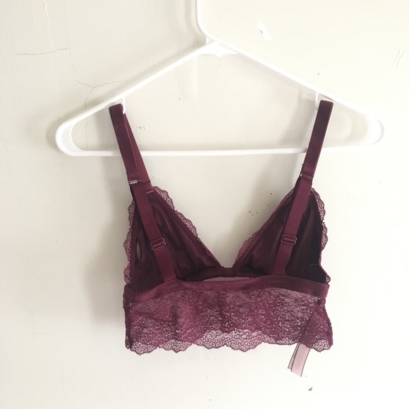 Victoria Secret Lace Bralette - Picture 5 of 6